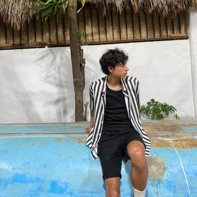 IM STILL STANDING