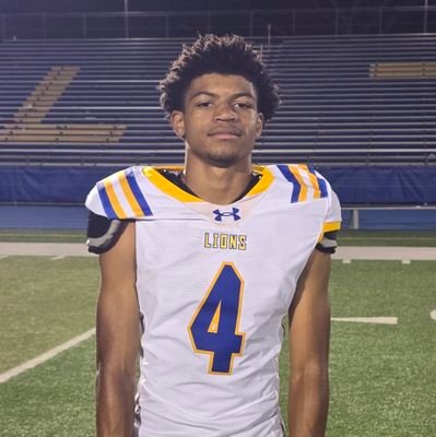 C/O 2026 / Lyons Township HS, IL / GPA 3.44 / LT Football WR/ATH #4 / LT 7v7 #4 / LT Track Hurdles & Long Jump / 5'7 150lbs / antzfootball@gmail.com