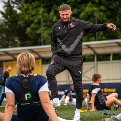•UEFA B Licensed Coach, Working In A Premier League Academy ☜ •What You Do Today, Helps You Be Better Tomorrow • All Views Are My Own & Not That Of My Employer•