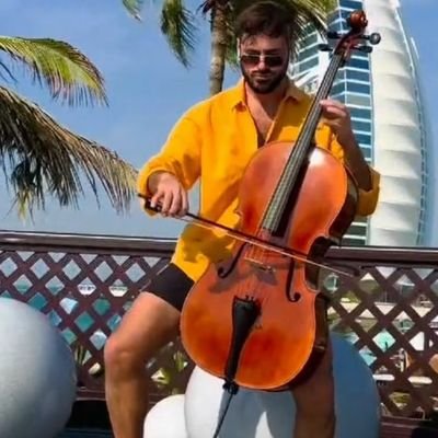 davit12755's profile picture. am I music man I love music and I love to make new songs like 👍 😍 🎶