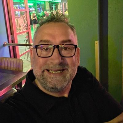 longboc's profile picture. I'm just a fun loving, serious, kind guy with a sarcastic sense of humour.