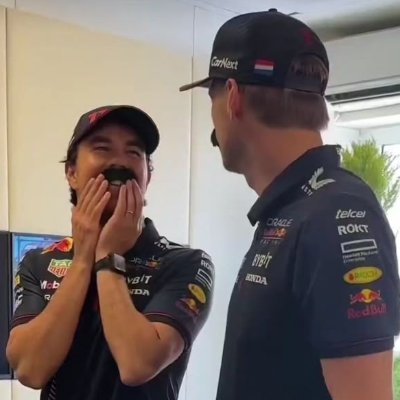 katcatalina_022's profile picture. • Médica •👩🏻‍⚕️🤍

Y sin embargo alguna vez te pienso cuando vuelo alto