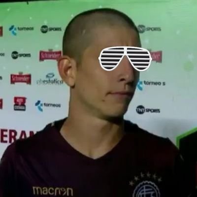 me estoy cogiendo a la que no amo y a la que amo se lo está cogiendo otro.