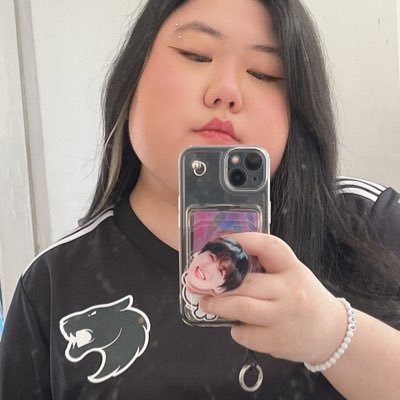 cs manager @FURIA |📍sp, brazil - 97’ business 💌: alexia.midori@furia.gg 🖤