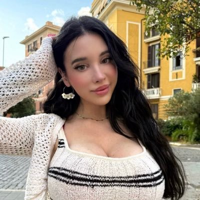 muccilucianna's profile picture. Available @ My Domain ❤️‍🔥
