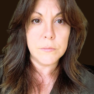 sharols's profile picture. 