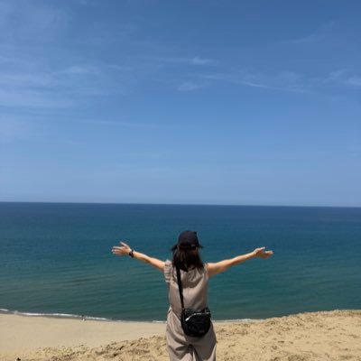 q002211's profile picture. 税理士法人勤務。 反抗期終盤期&反抗期真っ盛りの中学生姉妹とかわい末っ子🐕(オス5才)に囲まれて過ごしています。