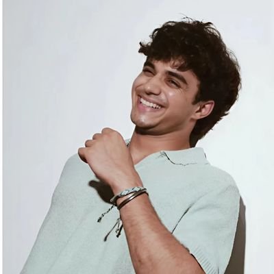 deepfakestar's profile picture. I am the MASK .