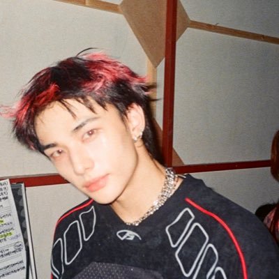 |skz/atz/svt/p1h ~ hyunlix defender - the sun will always be there waiting after the rain ☆