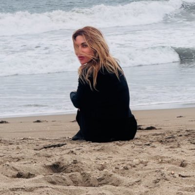 Periodista. conductora y directora de @bunker_pe y de Arde Troya en @larepublica