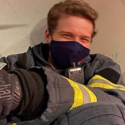jonas ⭑.ᐟ Profile