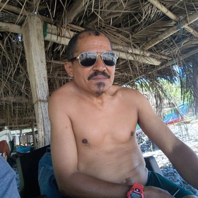 Jhonarhamos's profile picture. Mil usos 🔧🪚🧱🔩