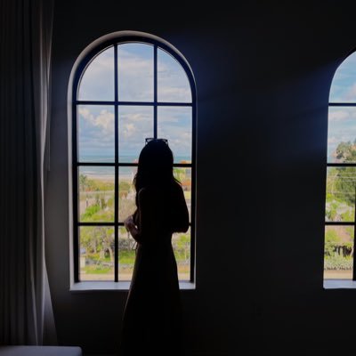 love__relations's profile picture. Just a lady with an unhealthy interest in the mind and brain. Owner of more books than a human can read. ♥️