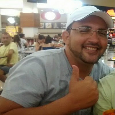 FernandoLo80390's profile picture. 