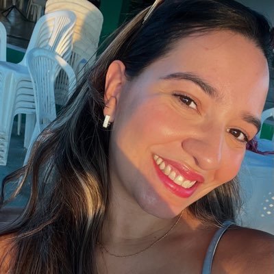 Pois uma mulher cheirosa é uma mulher qualificada!!! 😉😉