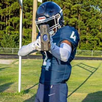 WR for Southeast Raleigh hs ||6’0||175 ||Class Of 2027|| 3.375 gpa ||TrackandField ||https://t.co/MlVtax51qo ||
