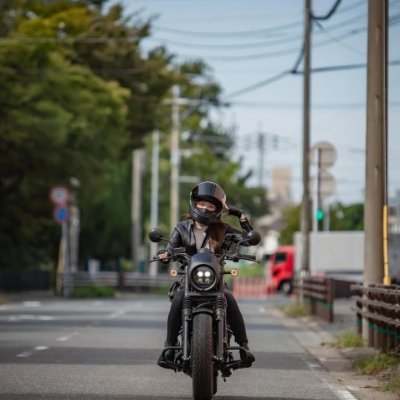 休日はツーリングかカフェに出没します☕️
自然の中で風を感じるのが最高🌿
バイク好きさん、DMでおしゃべりしましょ〜♪
