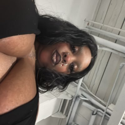my only nsfw page. no meetups. solo & girl/girl content only. dm for price list 🎀