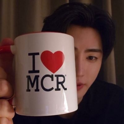 multi stan 🖤 ⭒˚⟡˖ | chicago based cupsleeve host | for #제이크 #태용 #마크 ⊹˚.𐙚 ‧₊˚ ⋅ ☥🦇 ݁ ˖ִ ࣪ | vampyikeuty on ig ✩₊˚.⋆🩸🕷️🕸️⋆⁺₊✧