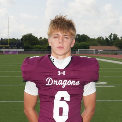 Class of 2027 - Round Rock High School (Texas) 5,11 - 165bs - Wide Receiver