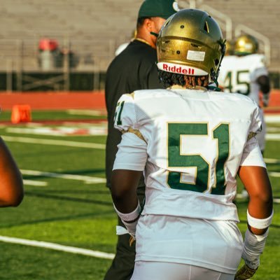 C/O 29’ |6’0|DE|DT|#51|3.6GPA📚| -IG-mauricebjr11 🏈🏀 two sport athlete |KCHS☘️’29 mauricebroylesjr@gmail.com| my prep redzone https://t.co/oajAIuAJ0Y|