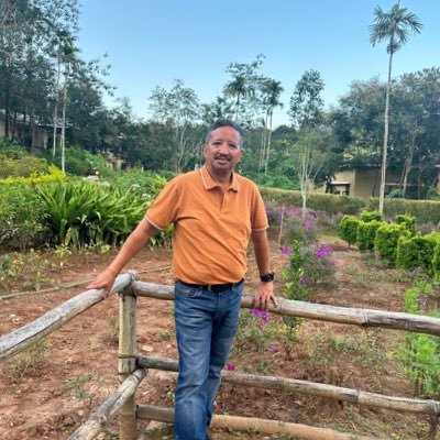 Blood-OG+,Warrior,Did my bit for peace in Kashmir and NE,Seeker,realist,Story teller, love Kindle,Books,Geo politics,Apolitical,Sanatan.