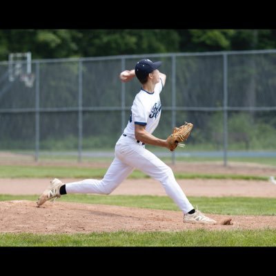 cole_hoyce17's profile picture. 