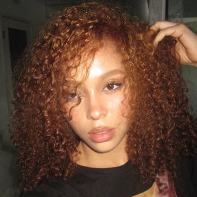 pretti girls stan katseye, ampers&one, p1harmony, huntrix, & girlset ‧₊˚♪ 𝄞₊˚⊹