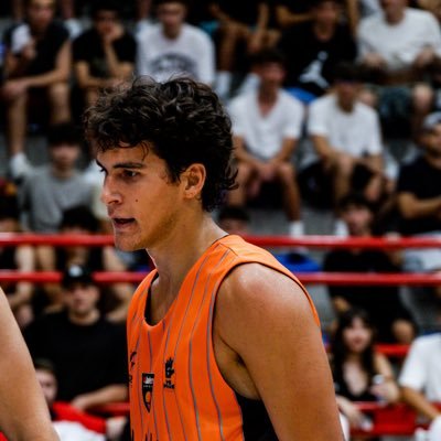 6’6/G/200 lbs. Fort Hayes Tech Northwest, Jayhawk conference. +1 (785) 701-2438