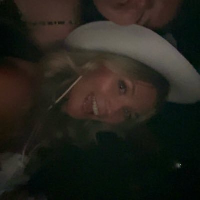 canadian and new to streaming on twitch!! awful at most games but that’s the fun part