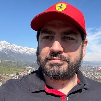 Soy de #derecha #republicano #provida #anticomunista #apoyoacarabinerosdechile agradecido con Chile 🇨🇱 por dejarme ser parte de este gran País