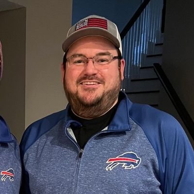 Husband and Dad first
#BillsMafia Buffalo Bills and Bandits
#GrillsMafia, #eddiesinfantryforever
Yankees, Louisville ..We watching or Nah? Cuse Lax
#stophate