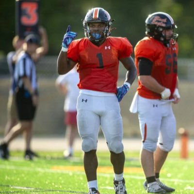 C/O 26’🎓|GPA~4.44 | WV✈️VA| PG 🏀|RB/ WR/DLB/S🏈|South Charleston Highschool Wv| Ht: 5’11”Wt:185lbs | Email~ lbbrown22@yahoo.com