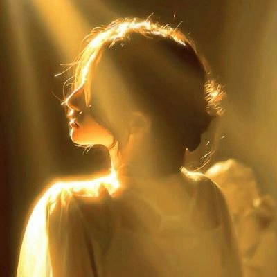 aleshaapeace's profile picture. 