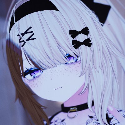 EN/SP, She/Her🏳️⚧️ , Love to talk to my friends and bully them :3