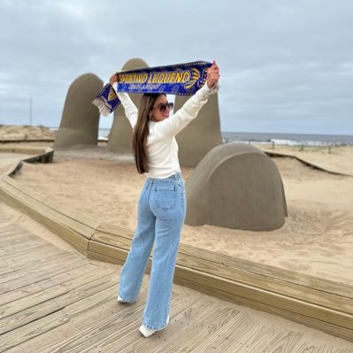 Soy una especie de misántropo, y no por elección. Me es imposible disociar al azul del amarillo💙💛 Arqui | UNA