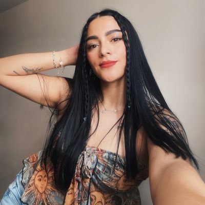 en algún lugar, más allá del bien y del mal, hay un jardín. allí te espero. ❤️🔥