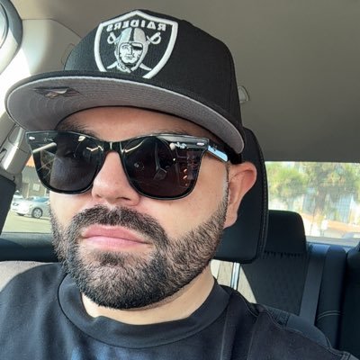 32 year old Mexican dodger fan. posting whatever and whenever