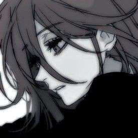 AliceTotosaus's profile picture. 💘 2 5 / 0 1 💘