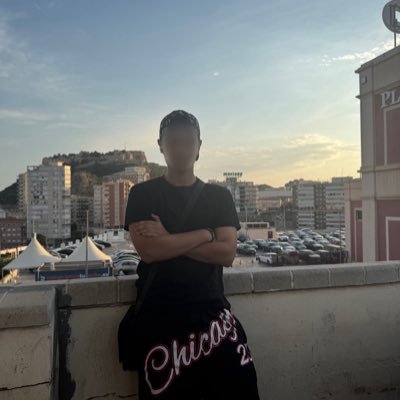 cebet_e's profile picture. 