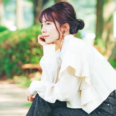 千葉県我孫子市生、茨城県育ちのSSW ZARD/Mr.Children/にゃんくま♥高校野球のテーマソングを唄いたい!特技縄跳び。キャンプファイヤー音楽部門PR動画代表出演。ポジティブ心理学インストラクター、クレーム対応スペシャリスト、作詞作曲依頼承ります○
https://t.co/1tdczsDq2d