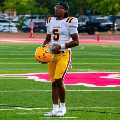 #1 ranked QB in MO C/O ‘27 | Varsity QB/S | #5 | 6’0 205lbs | All-State QB at Lutheran North | moorejonathan505@gmail.com |