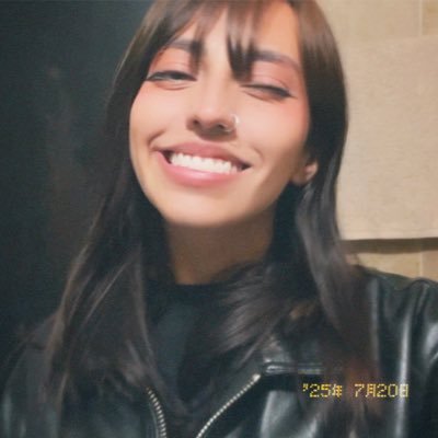 › Valorant Player, streams en Twitch ✦ Mejor amiga de Xayra 🐐