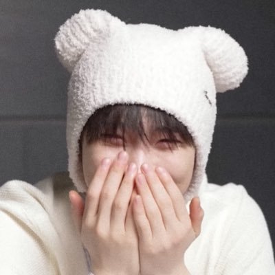 '98 | kungyaz š¦š§ | ėķ 리 ģ±ķ | this is a fan account | baragi š» | hoonist āļø
