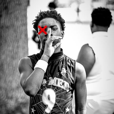 ATH | 5’5| 125 | SCHOOL : BAY POINT MIDDLE | CLASS OF 2030 | INSTAGRAM : cantseefyve| 8th Grade | Gmail : mcelroyamir340@gmail.com | AGTG🙏