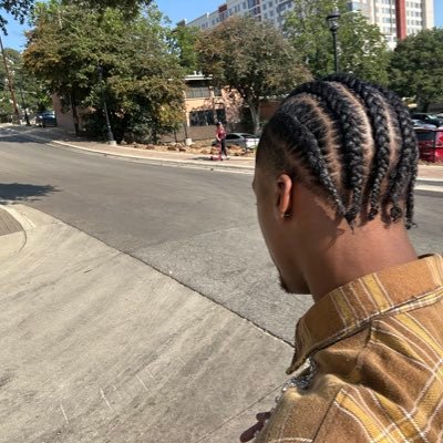 Arveyon Davis Profile