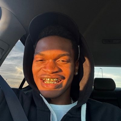 Mann I’m fin show ya how to stoke 😂 Tha biggest Tampa FL🌴