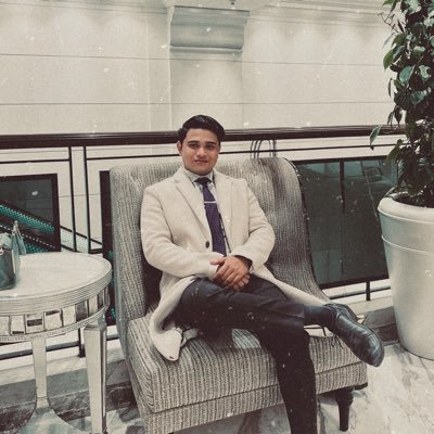 Ariyan_Mollick_'s profile picture. Wings in my heart, clouds on my mind ✈️