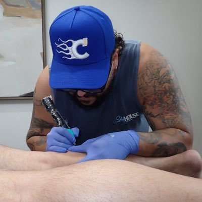 We gotta give it hell to get to heaven | DJ | Designer | Tattoo artist | IG @houseofdonstattoo houseofdonstattoo@gmail.com @_donsucio Suciobooking@gmail.com