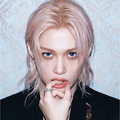 #straykids make me stay |13.12.21 - ∞ | my religion is believing in lee felix supremacy